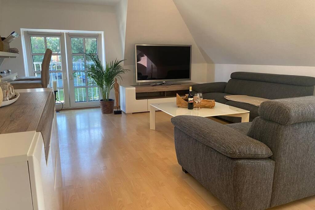 Ferienwohnung Bernsteinsucher städtische Bestlage Ribnitz-Damgarten Exterior foto